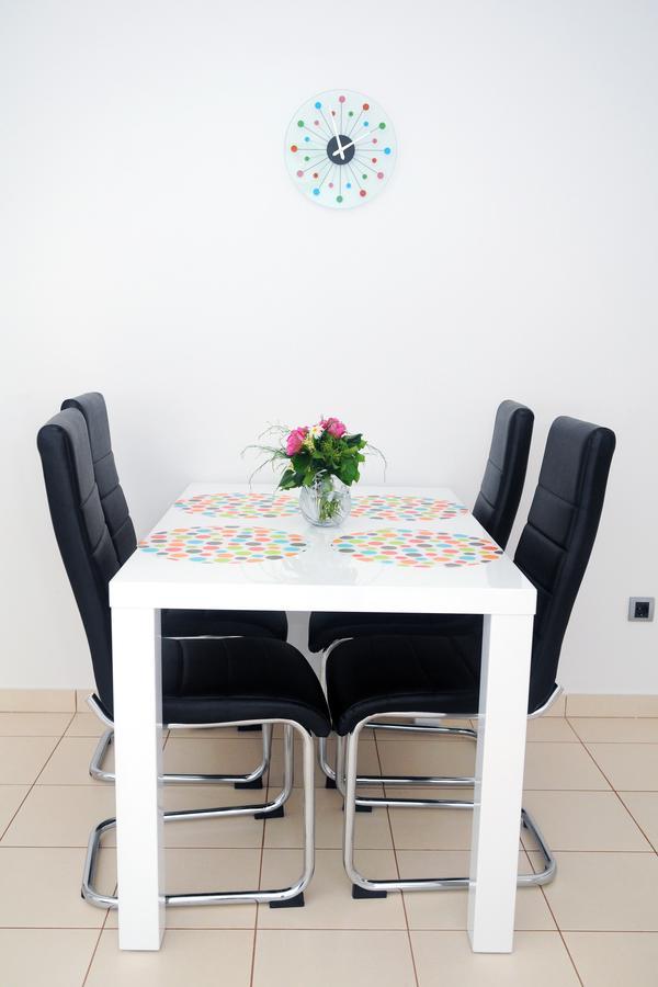 Principium Apartments Кленовица Екстериор снимка
