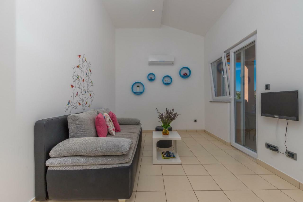Principium Apartments Кленовица Екстериор снимка