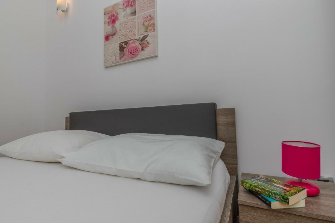 Principium Apartments Кленовица Екстериор снимка