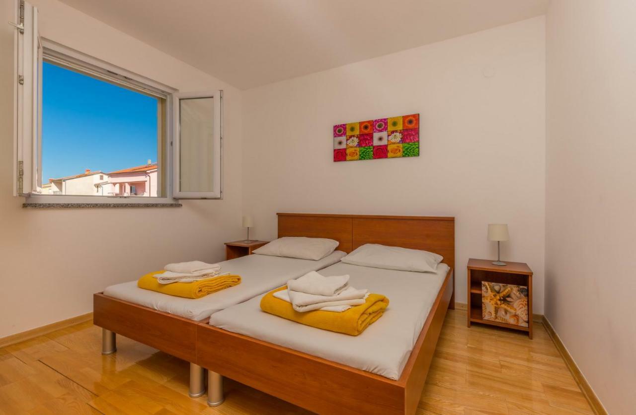 Principium Apartments Кленовица Екстериор снимка