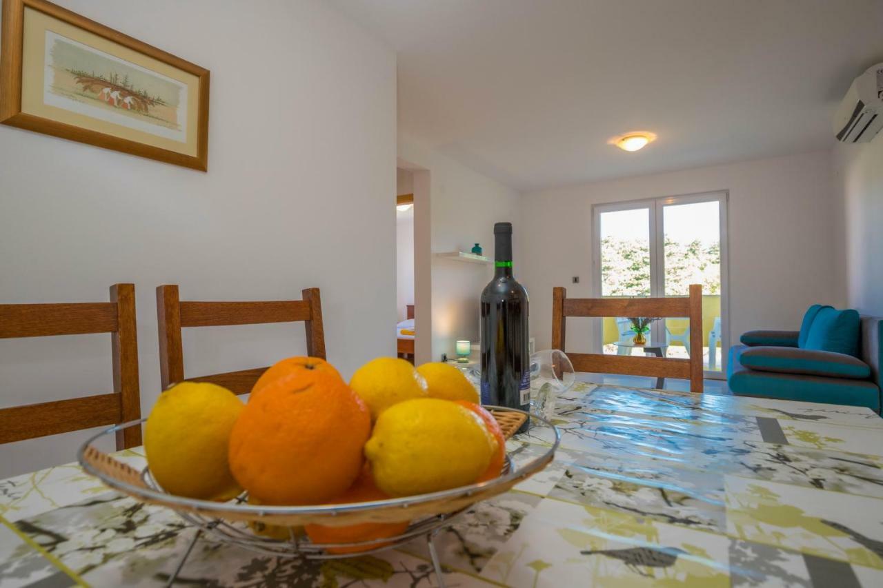 Principium Apartments Кленовица Екстериор снимка