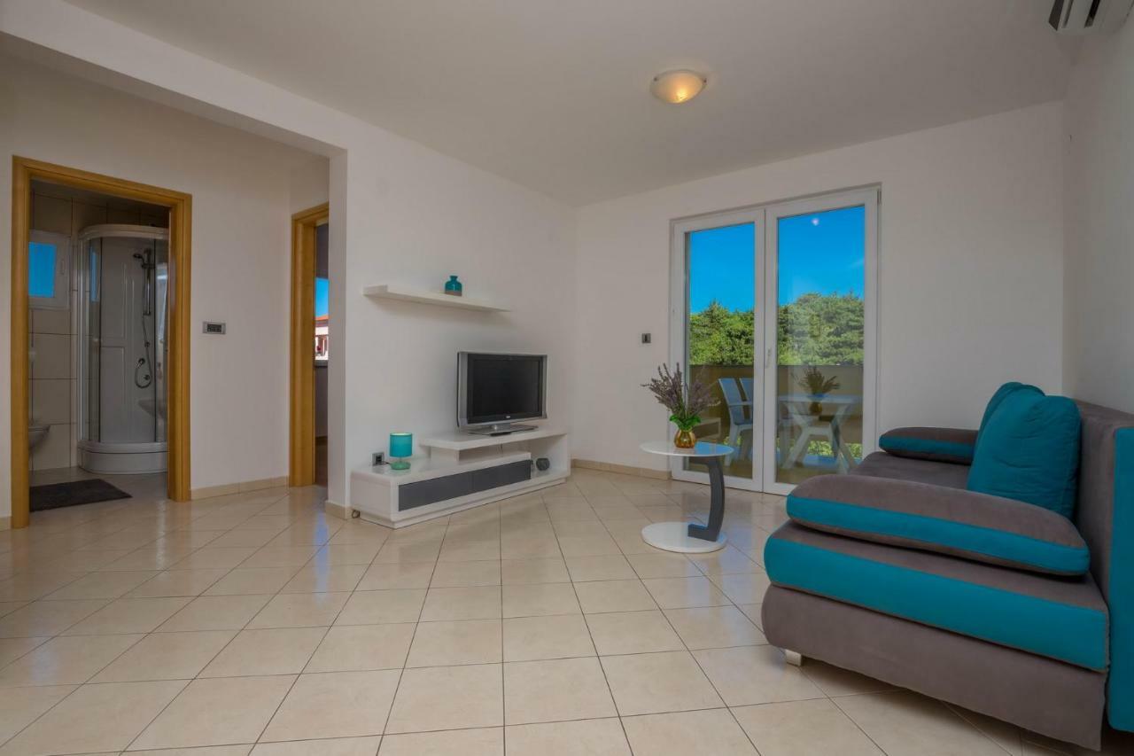 Principium Apartments Кленовица Екстериор снимка