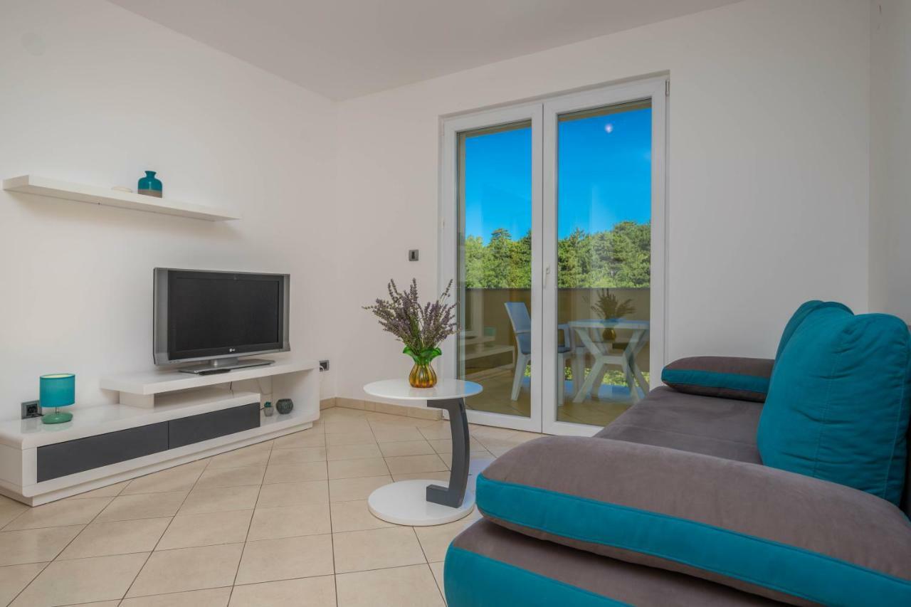 Principium Apartments Кленовица Екстериор снимка