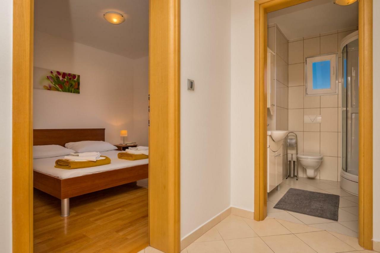 Principium Apartments Кленовица Екстериор снимка