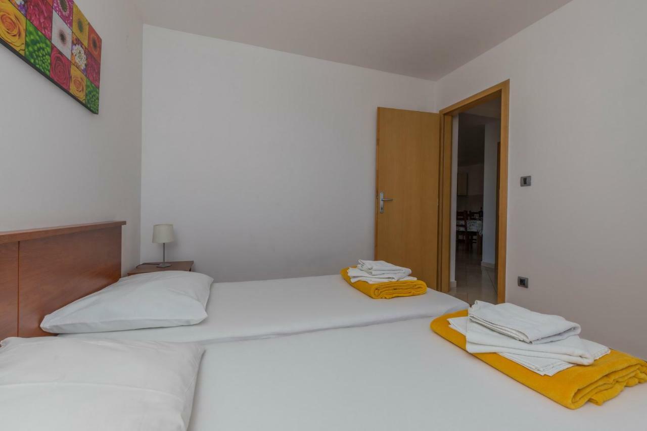 Principium Apartments Кленовица Екстериор снимка