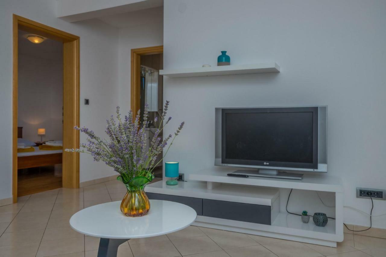 Principium Apartments Кленовица Екстериор снимка